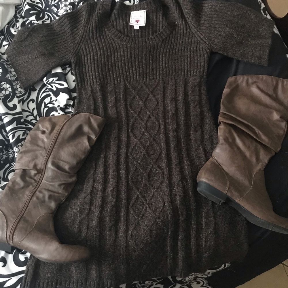 Brown sweater dress and boots outfit!